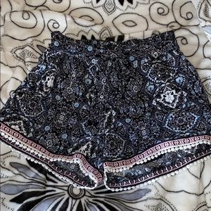 Fun-Print Shorts